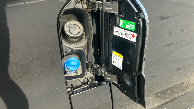 Ford Tourneo Custom 320 L1 Diesel Fwd 2.0 EcoBlue 136ps H1 Titanium 8 seater